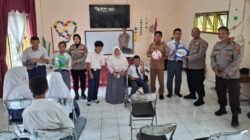 Sat Binmas Polres Bangka Barat Sambangi SLBN Mentok, Ajak Anak-anak Hebat Lawan Bullying