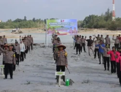 Hijaukan Negeri, Polres Bangka Tanam Ratusan Pohon di Jelitik